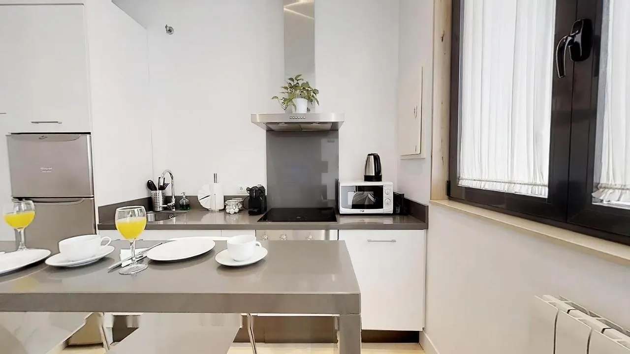 Sevilla Luxury Rentals - Alcazar Apartment Seville