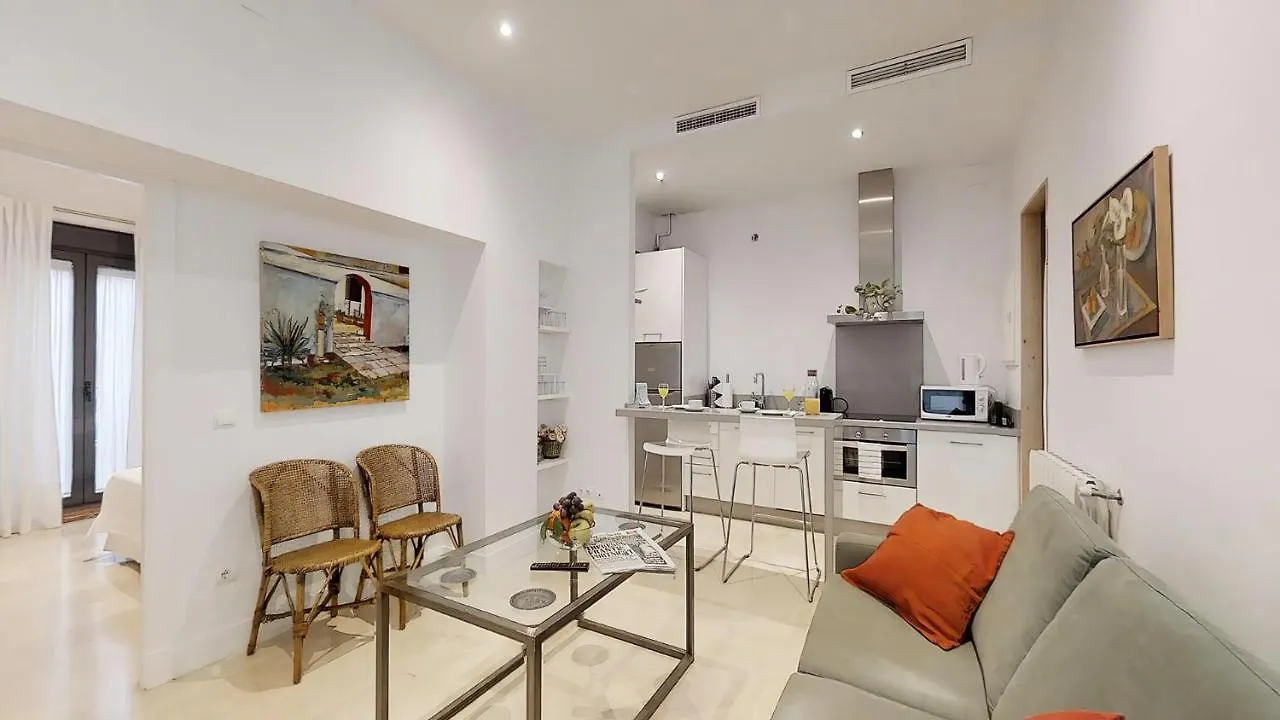 Sevilla Luxury Rentals - Alcazar Seville