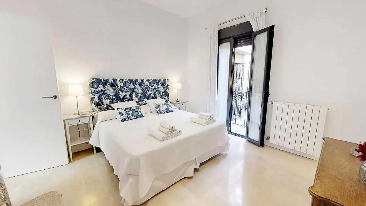 Apartment Sevilla Luxury Rentals - Alcazar Spain